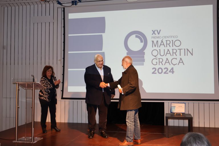 Renata Flaiban Zanete Vence o Prémio Científico Mário Quartin Graça 2024 Renata Flaiban Zanete Vence o Prémio Científico Mário Quartin Graça 2024