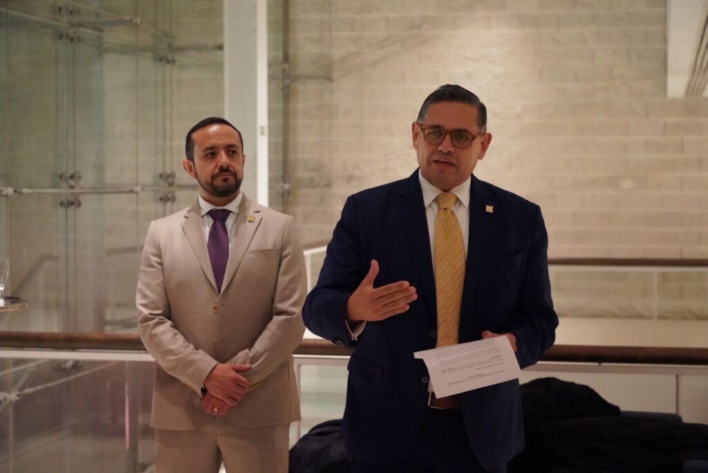 © Embaixada do Equador no Reino Unido e Portugal