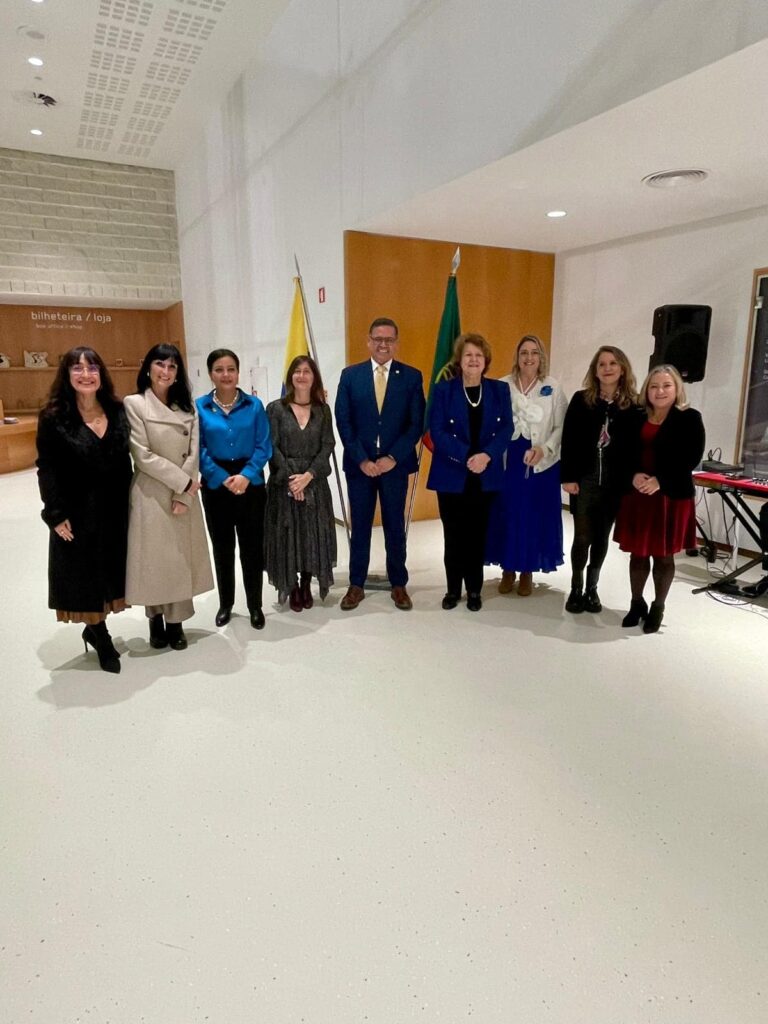 © Embaixada do Equador no Reino Unido e Portugal