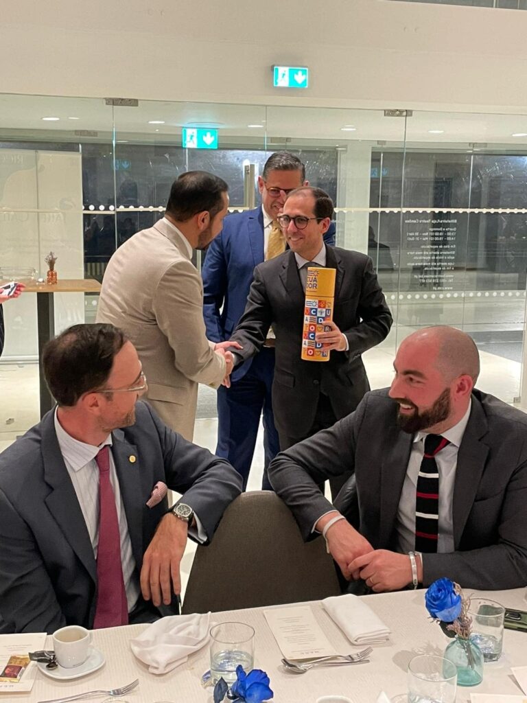 © Embaixada do Equador no Reino Unido e Portugal