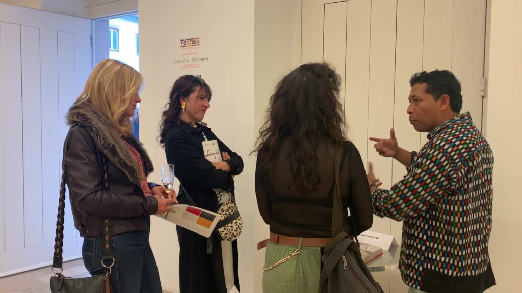 Exposição Tecendo Paisagens 11