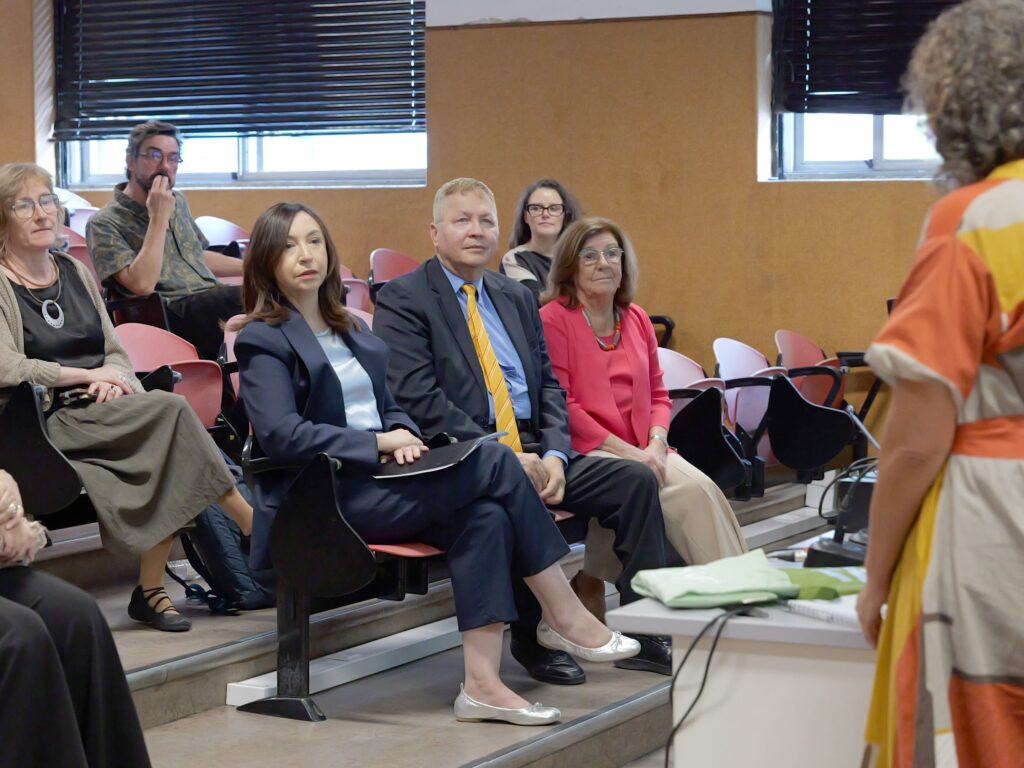 coloquio gabriela mistral (1)-min