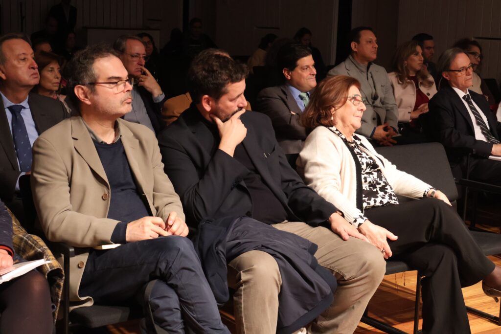 poesia mora na universidade - comprimido (19)